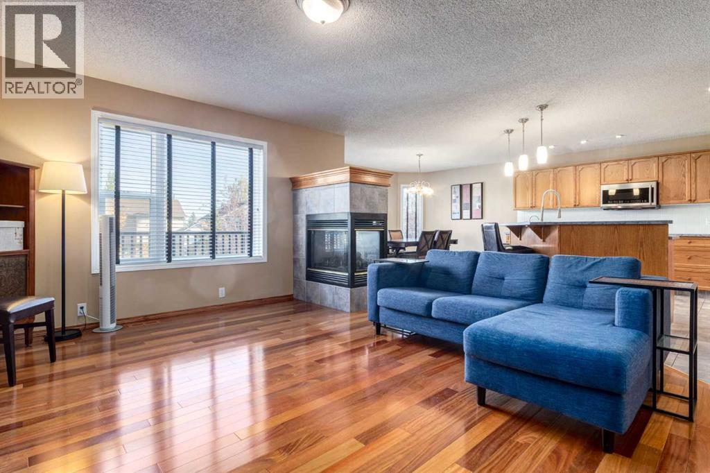 Single Family House for Sale in  Somerset Circle SW Somerset Calgary 