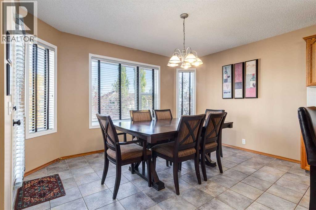 Single Family House for Sale in  Somerset Circle SW Somerset Calgary 