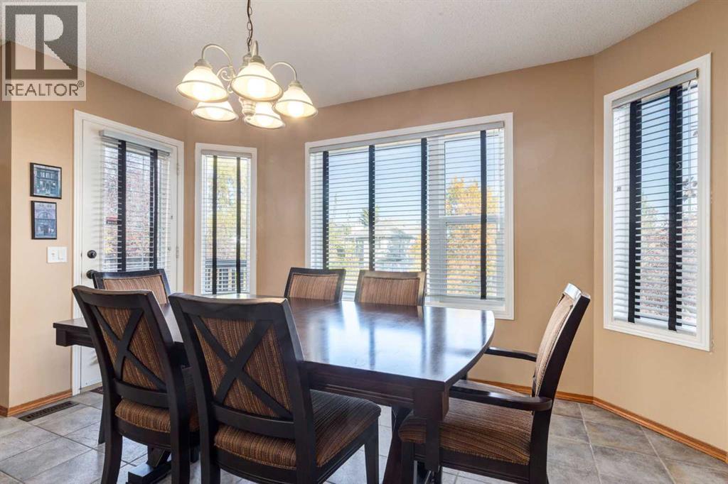 Single Family House for Sale in  Somerset Circle SW Somerset Calgary 