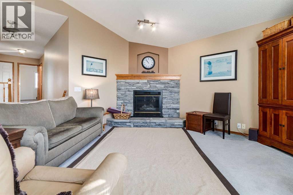 Single Family House for Sale in  Somerset Circle SW Somerset Calgary 