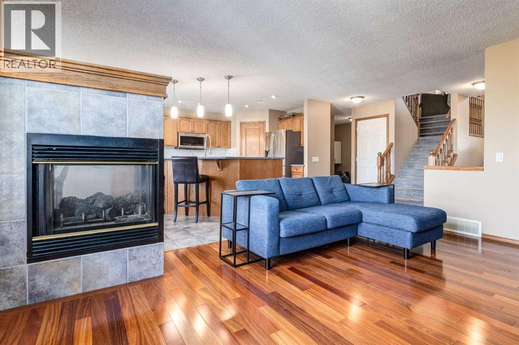 Single Family House for Sale in  Somerset Circle SW Somerset Calgary 