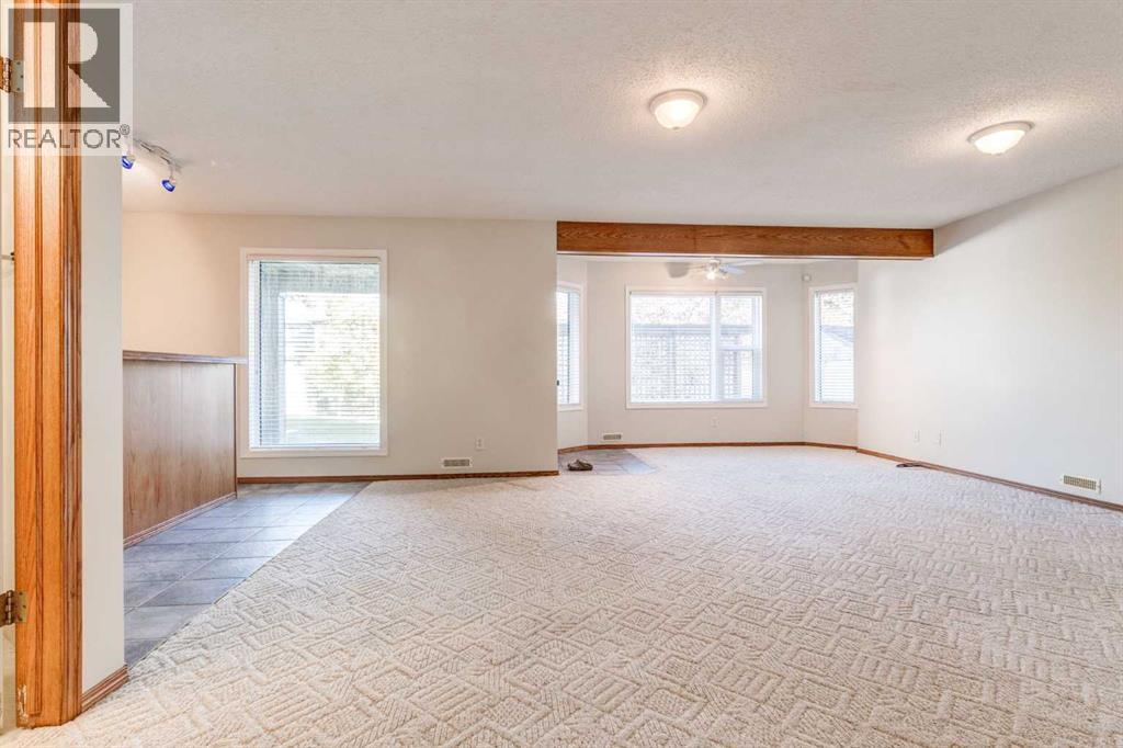 Single Family House for Sale in  Somerset Circle SW Somerset Calgary 