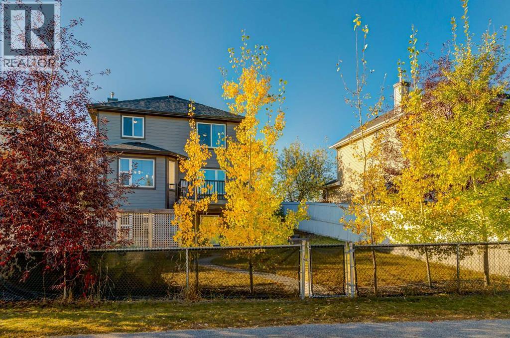 Single Family House for Sale in  Somerset Circle SW Somerset Calgary 