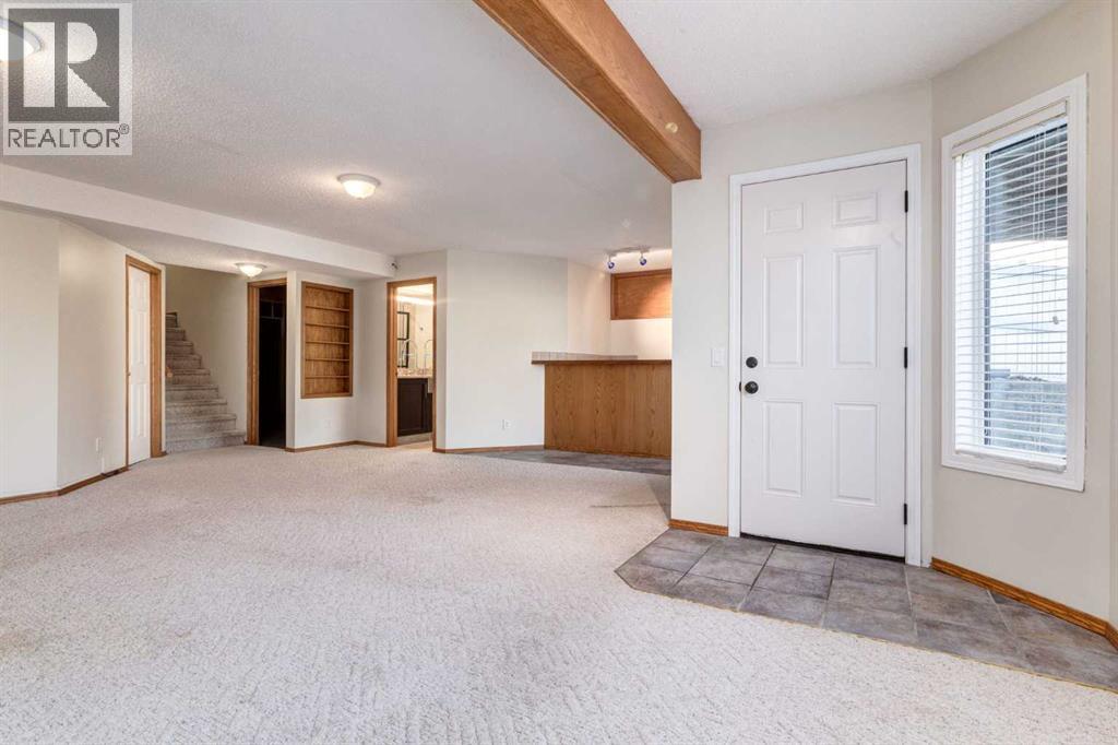 Single Family House for Sale in  Somerset Circle SW Somerset Calgary 