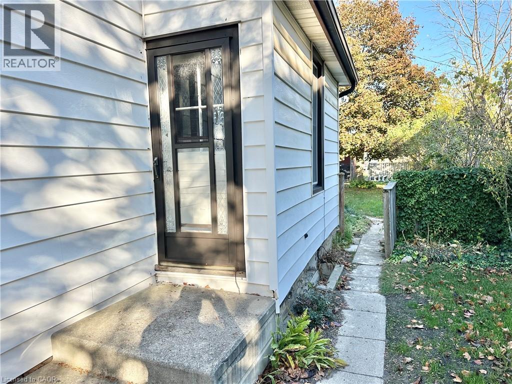 18 KING STREET - 13