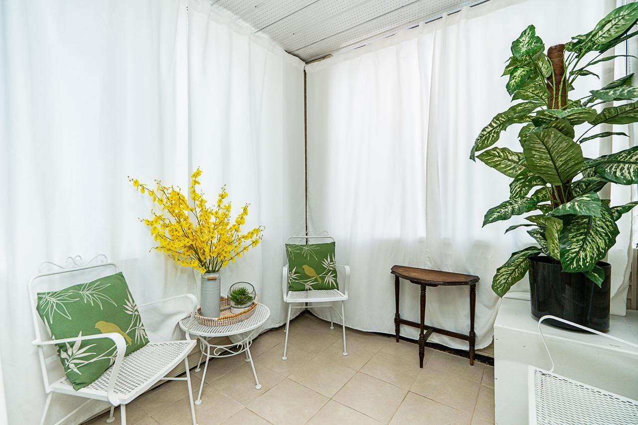 212 15991 THRIFT AVENUE, White Rock