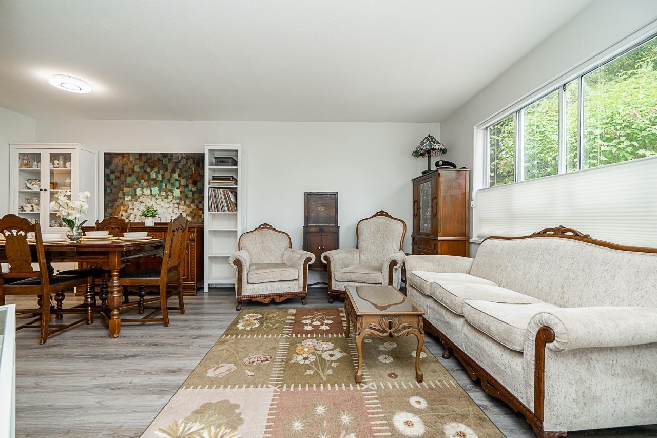 212 15991 THRIFT AVENUE, White Rock