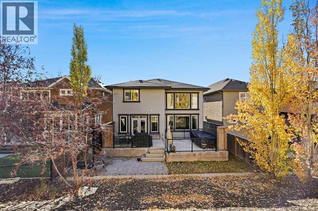 Single Family House for Sale in  Springbluff Boulevard SW Springbank Hill Calgary 