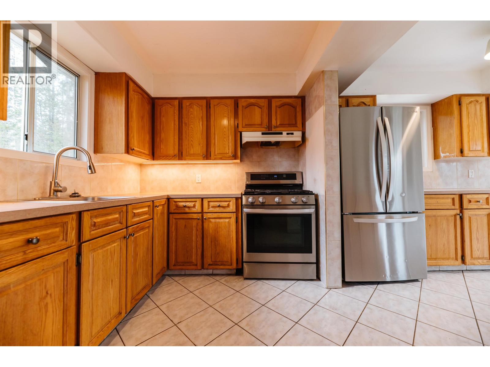5098 PERKINS ROAD - 8