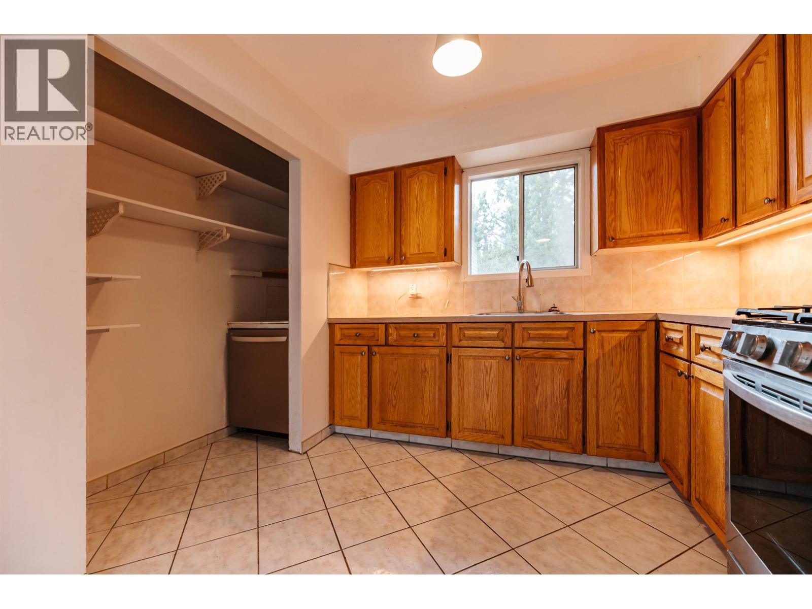 5098 PERKINS ROAD - 9