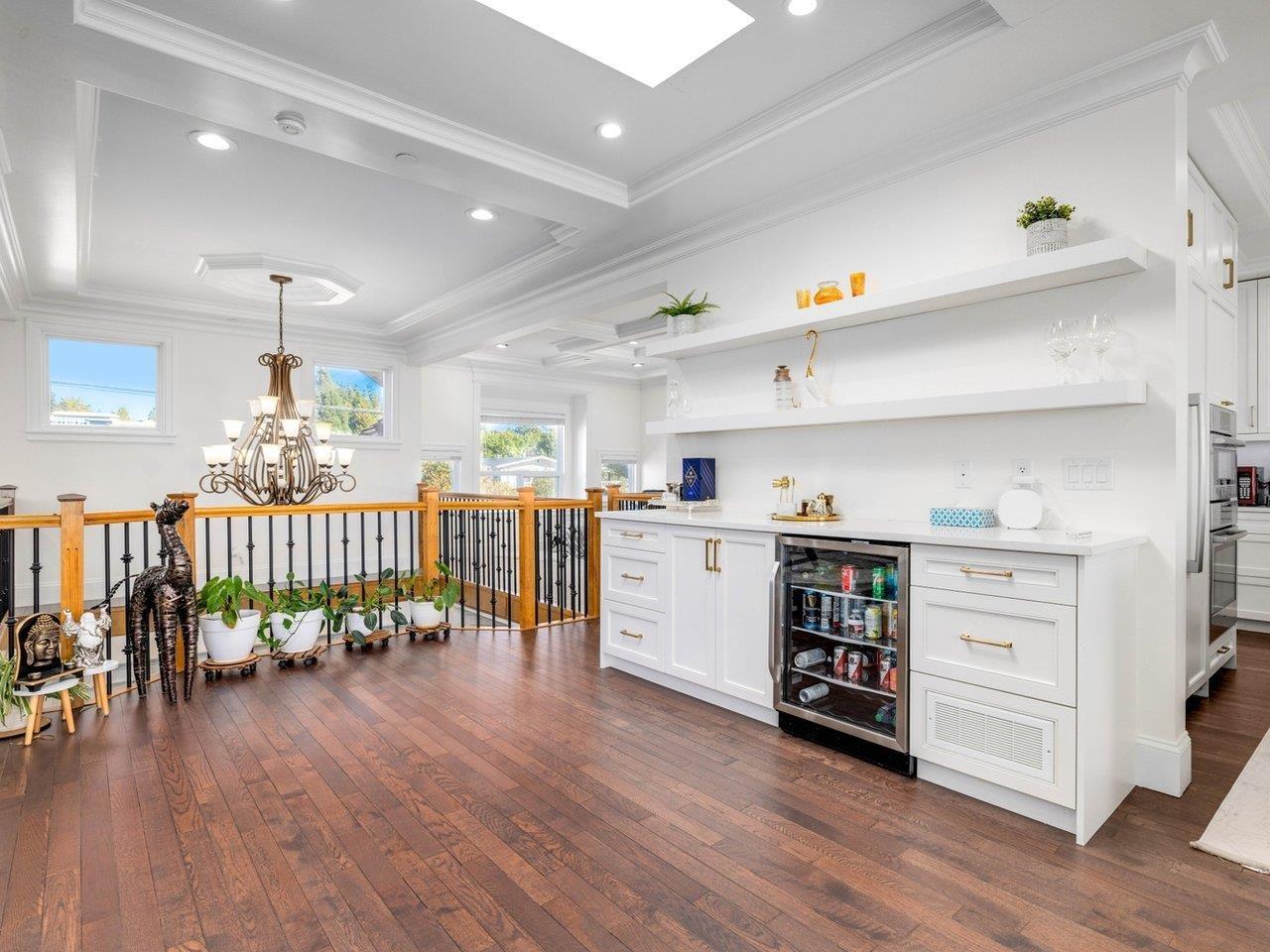 15354 ROYAL AVENUE, White Rock