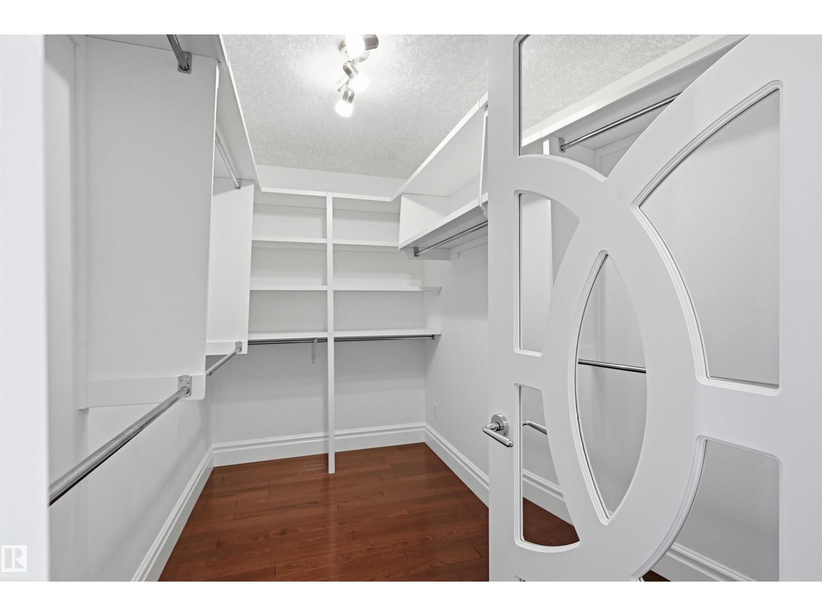 872 HOLLANDS LD NW, Edmonton