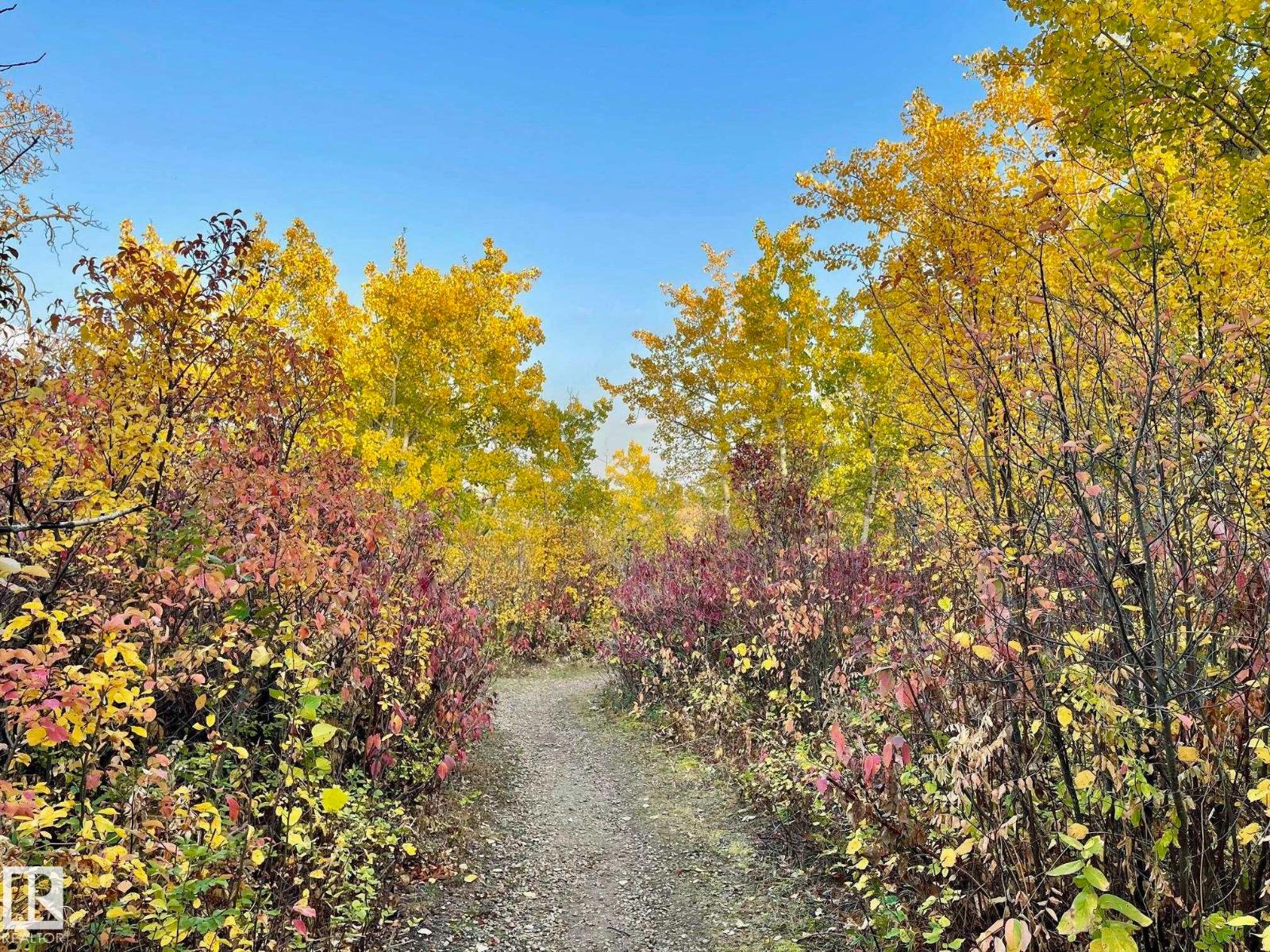 872 HOLLANDS LD NW, Edmonton