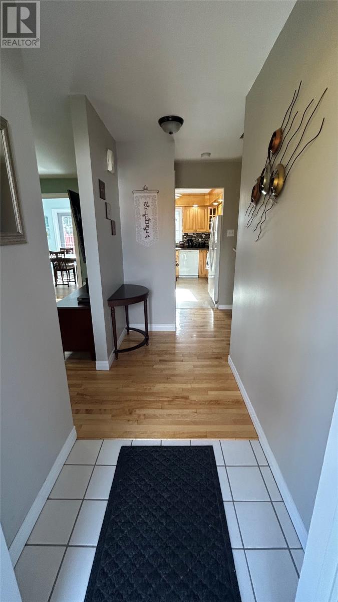 6 Nina Crescent - Photo 3 of 30, Stephenville, Newfoundland & Labrador