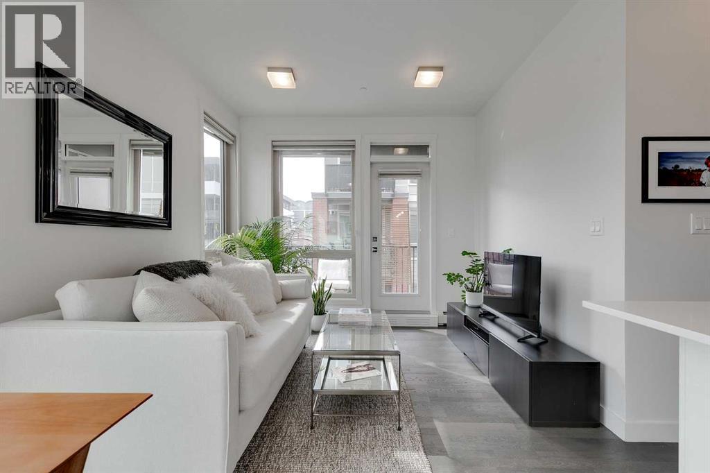 Single Family House for Sale in    Avenue SW Mission Calgary 