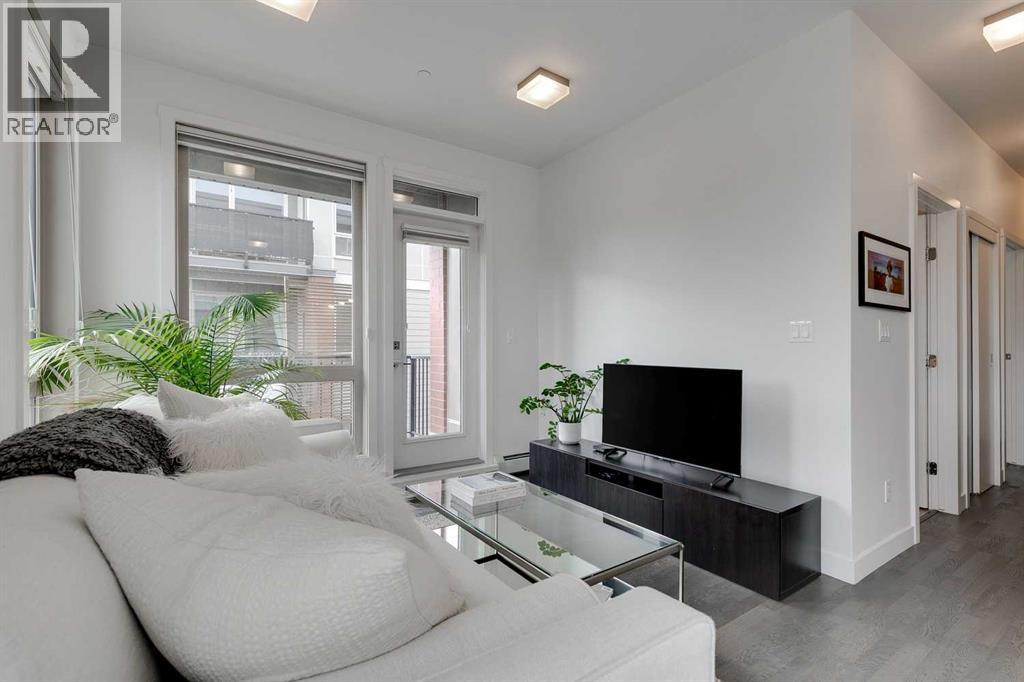 Single Family House for Sale in    Avenue SW Mission Calgary 