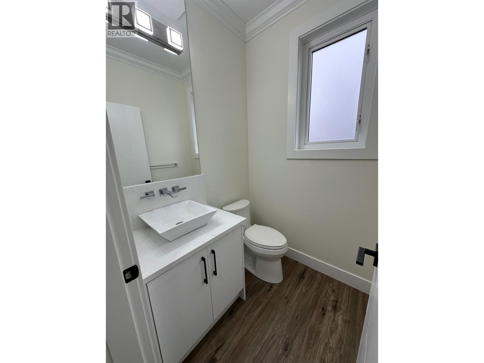 29 1115 ROMA AVENUE, New Westminster