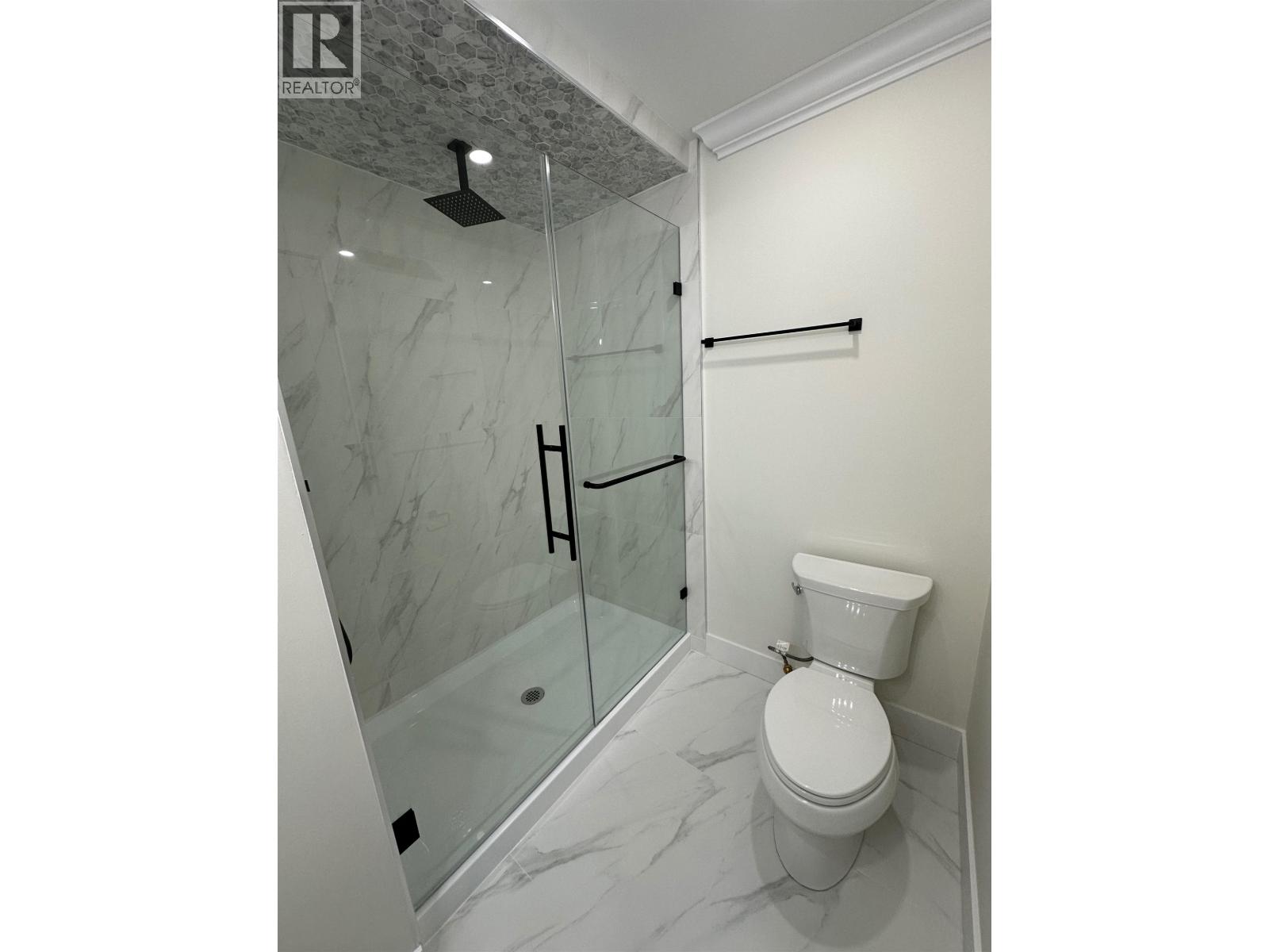 29 1115 ROMA AVENUE, New Westminster