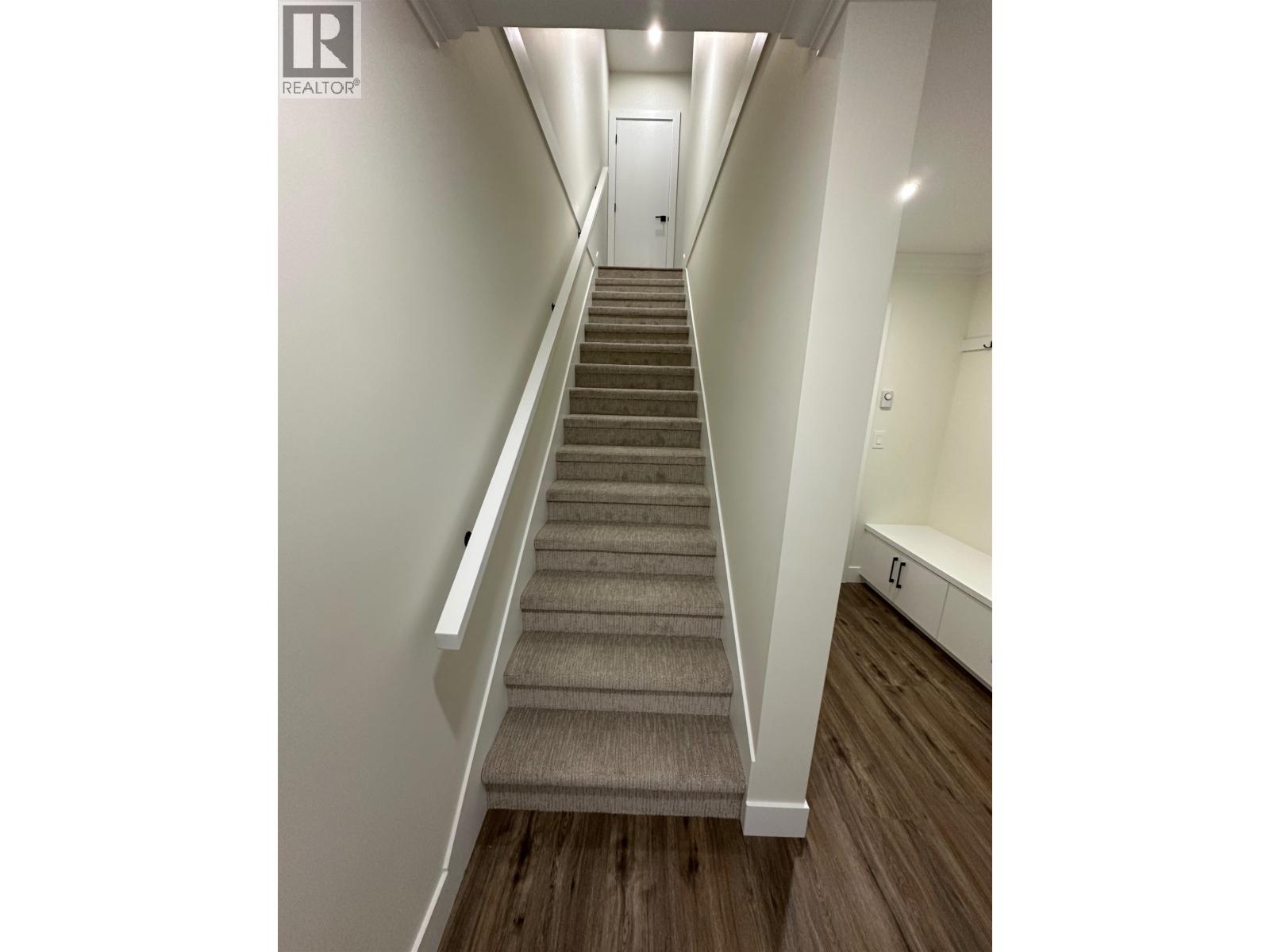 29 1115 ROMA AVENUE, New Westminster