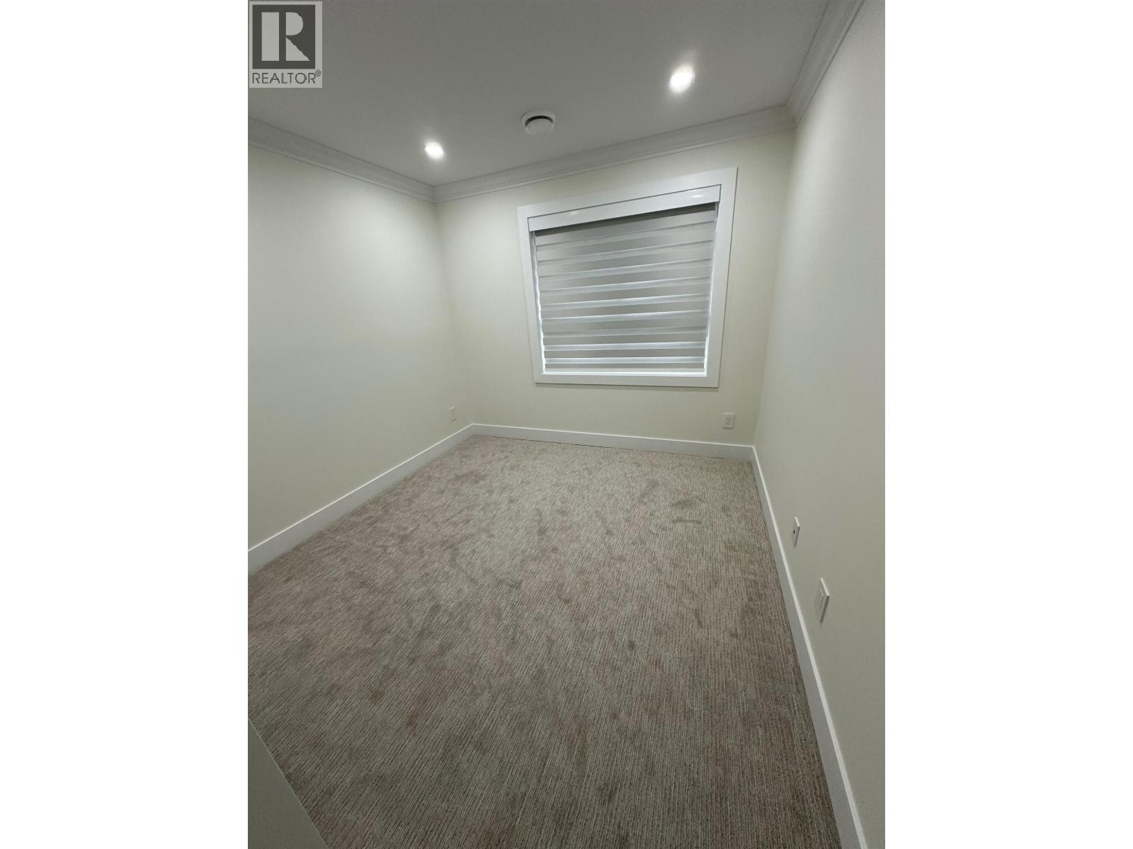 29 1115 ROMA AVENUE, New Westminster