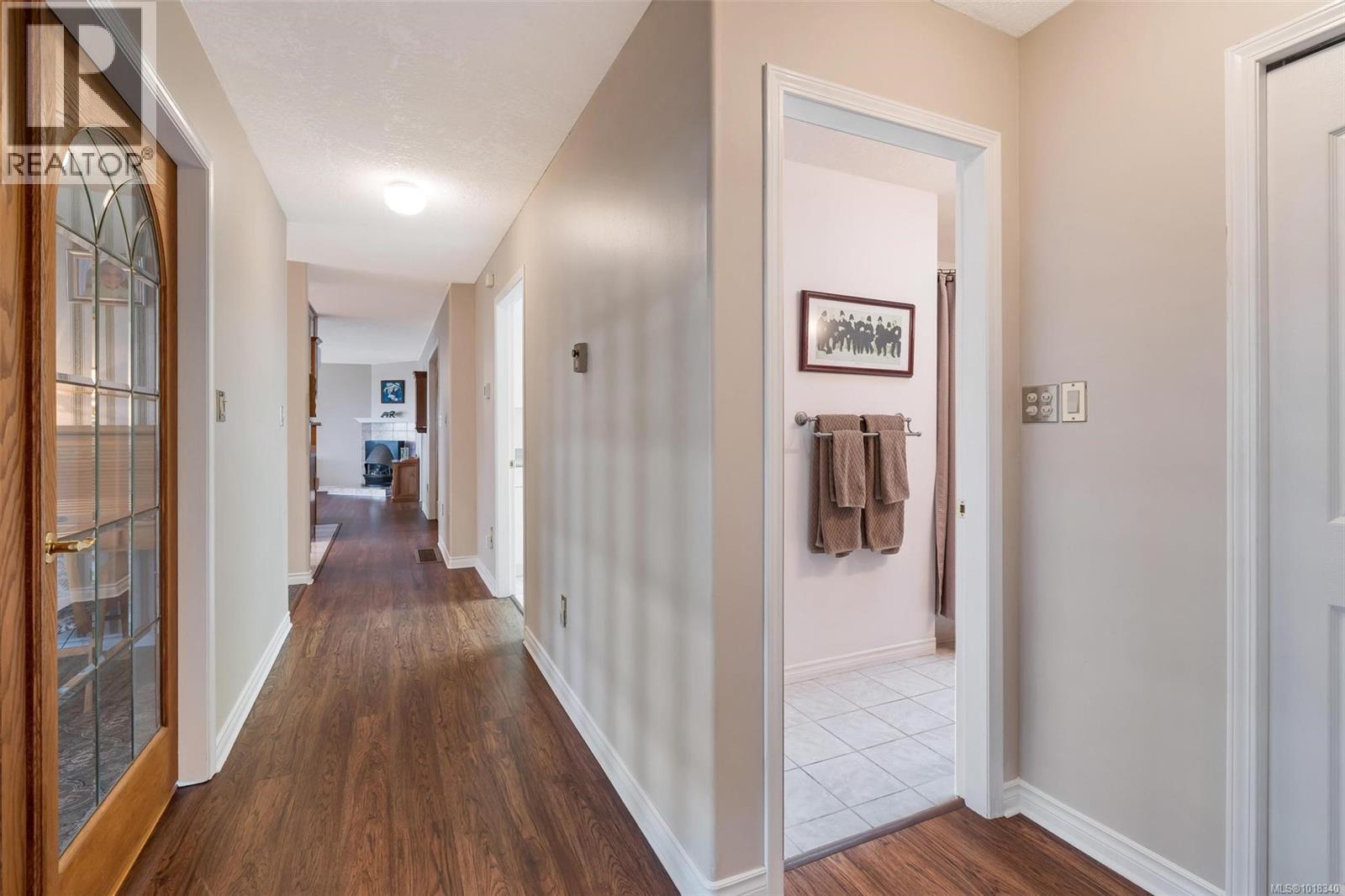 2446 Liggett Rd, Mill Bay