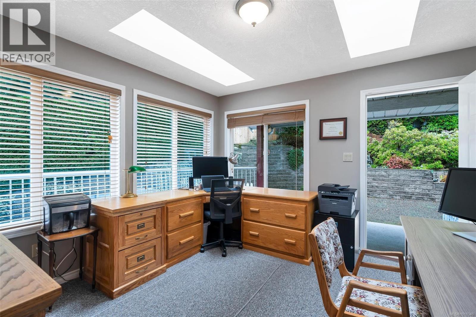 2446 Liggett Rd, Mill Bay