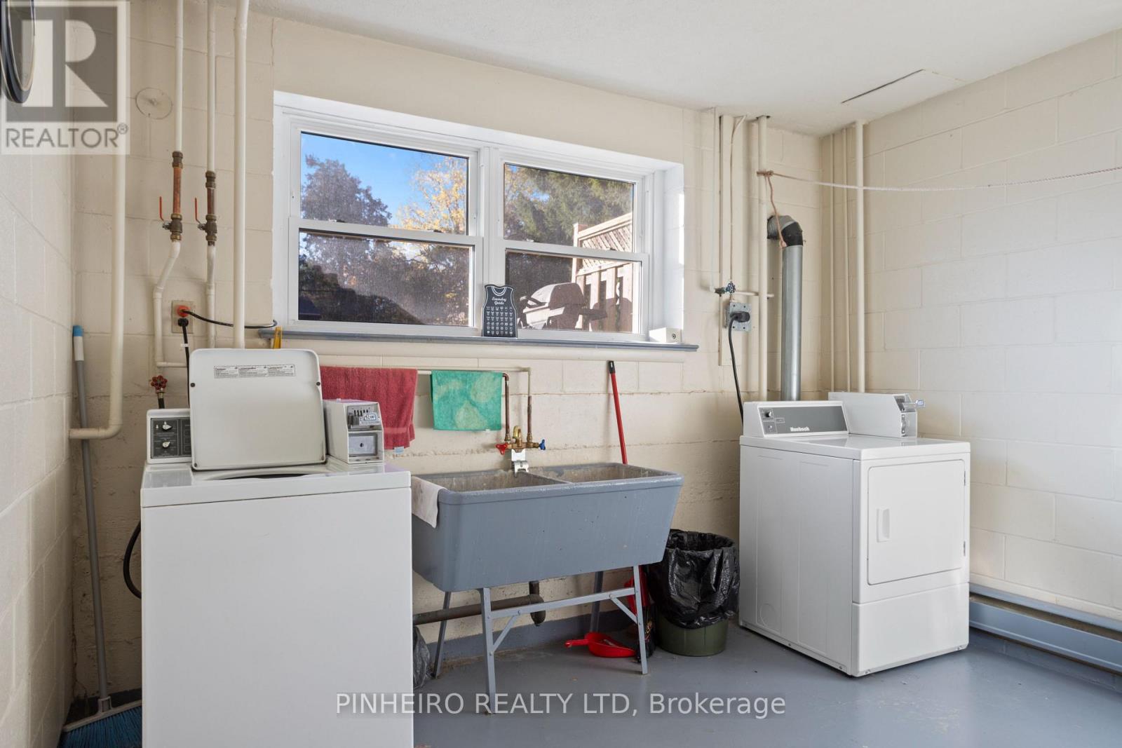 1803 PARK AVENUE — photo 30
