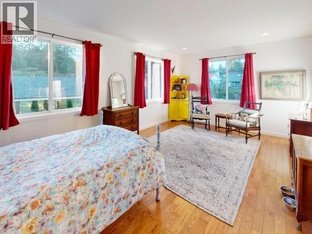 4880 SANDERSON ROAD, Texada Island