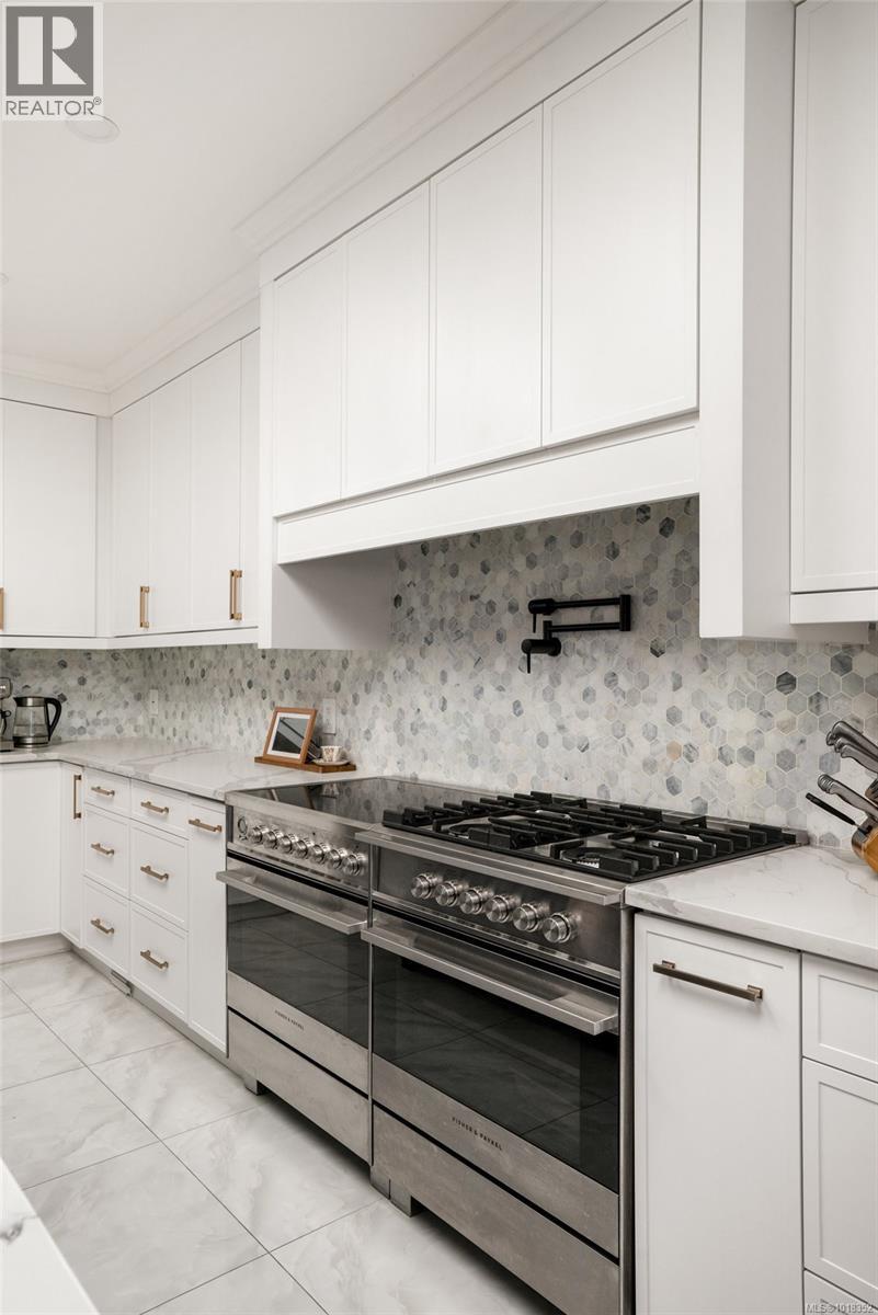  1808 Feltham Road, Saanich