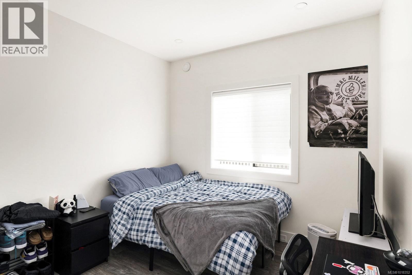  1808 Feltham Road, Saanich