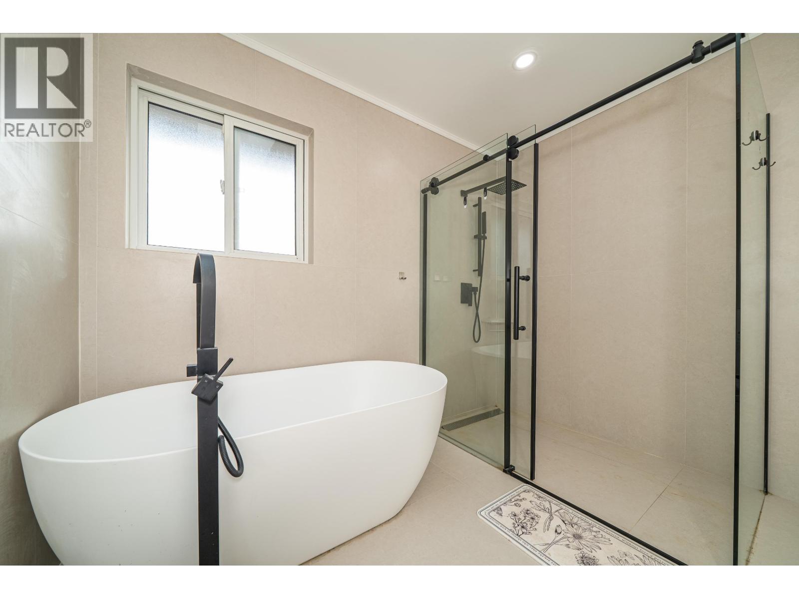 5180 CHETWYND Avenue, Richmond