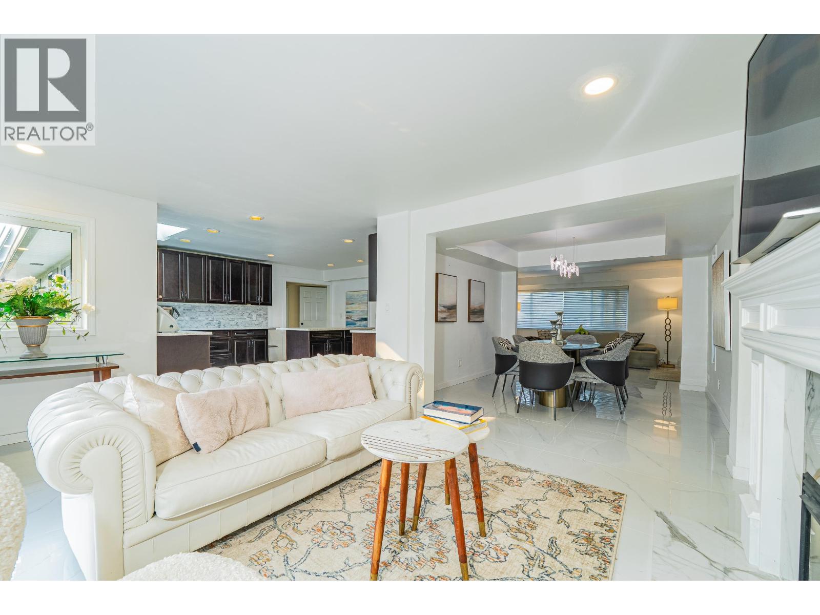 5180 CHETWYND Avenue, Richmond