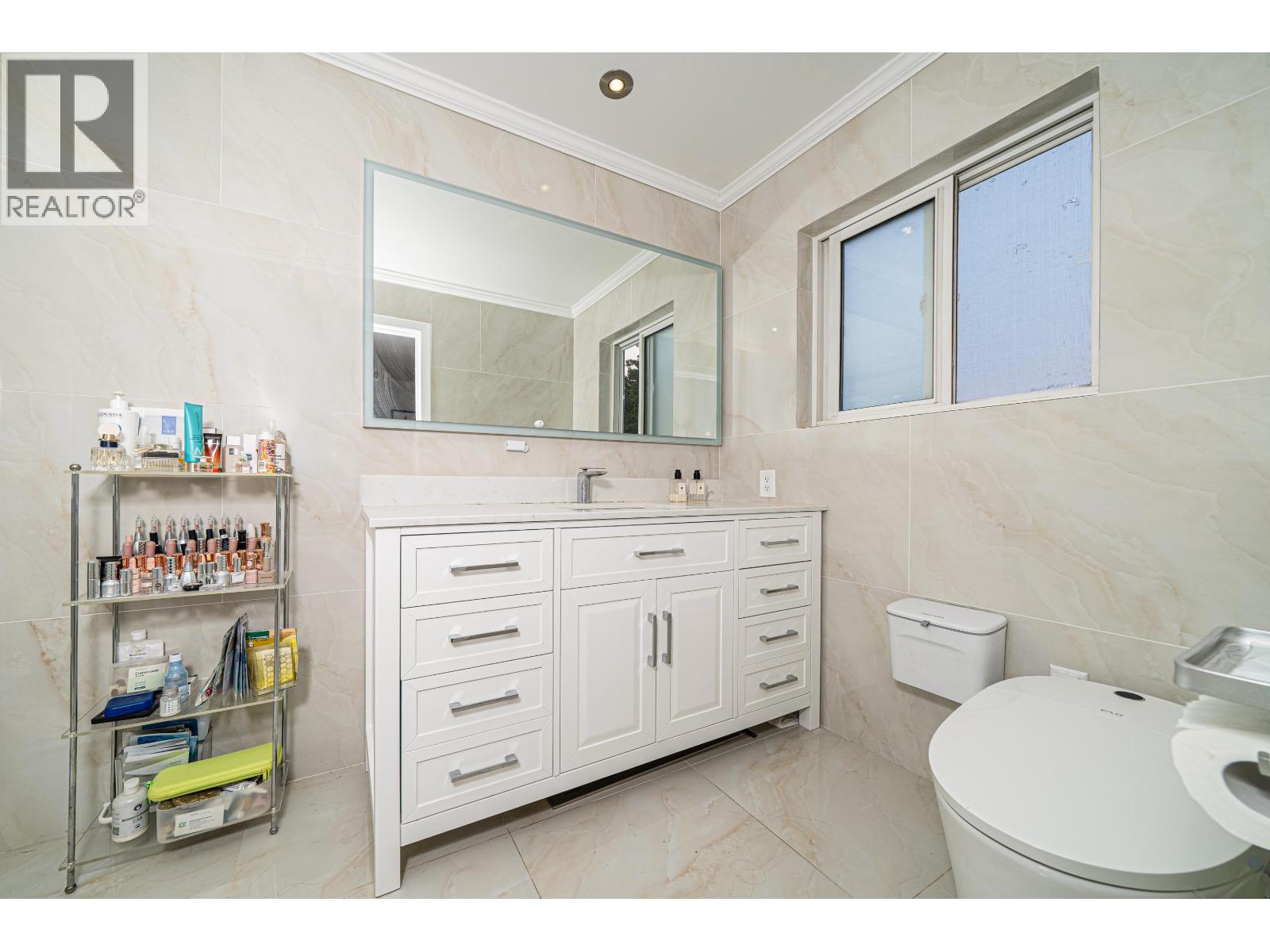 5180 CHETWYND Avenue, Richmond