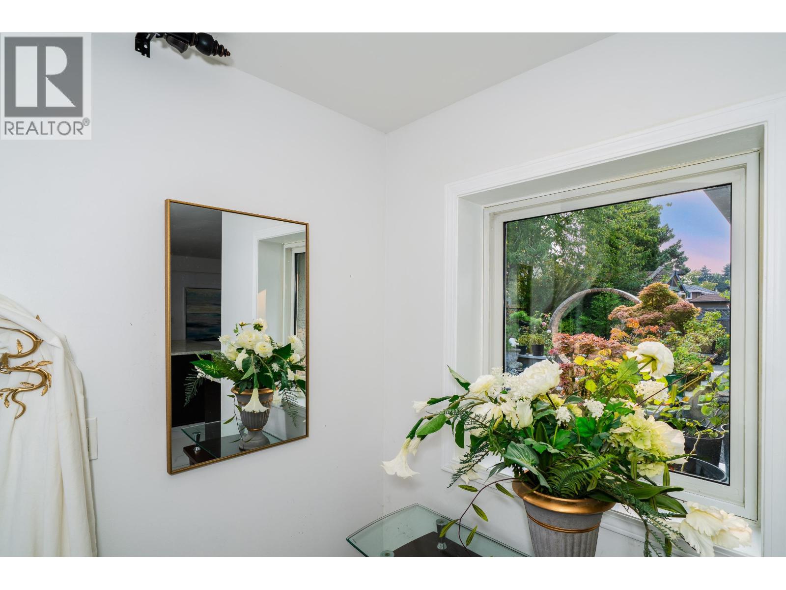 5180 CHETWYND Avenue, Richmond