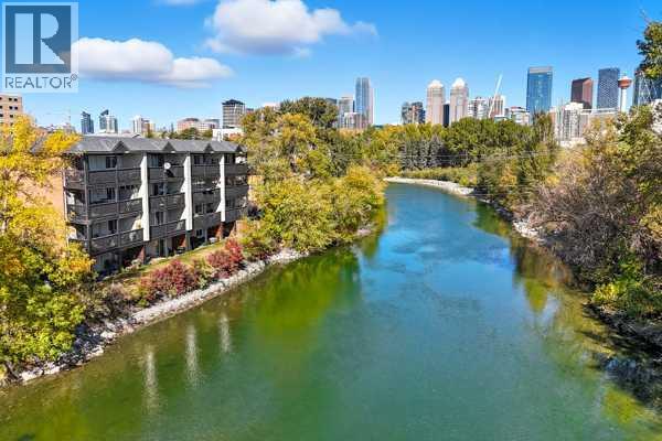 Single Family House for Sale in    Avenue SW Mission Calgary 