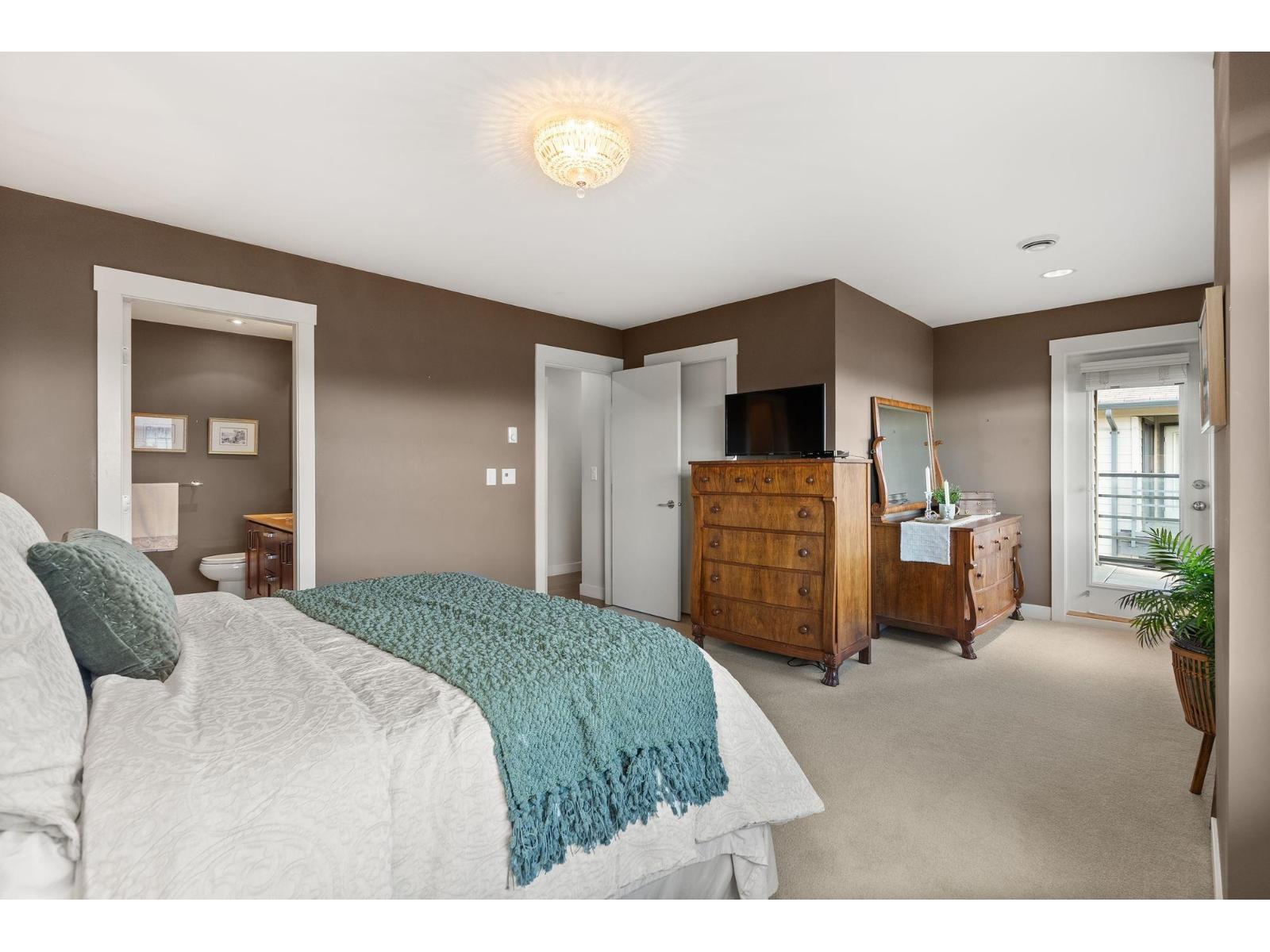 57 2603 162 STREET, Surrey