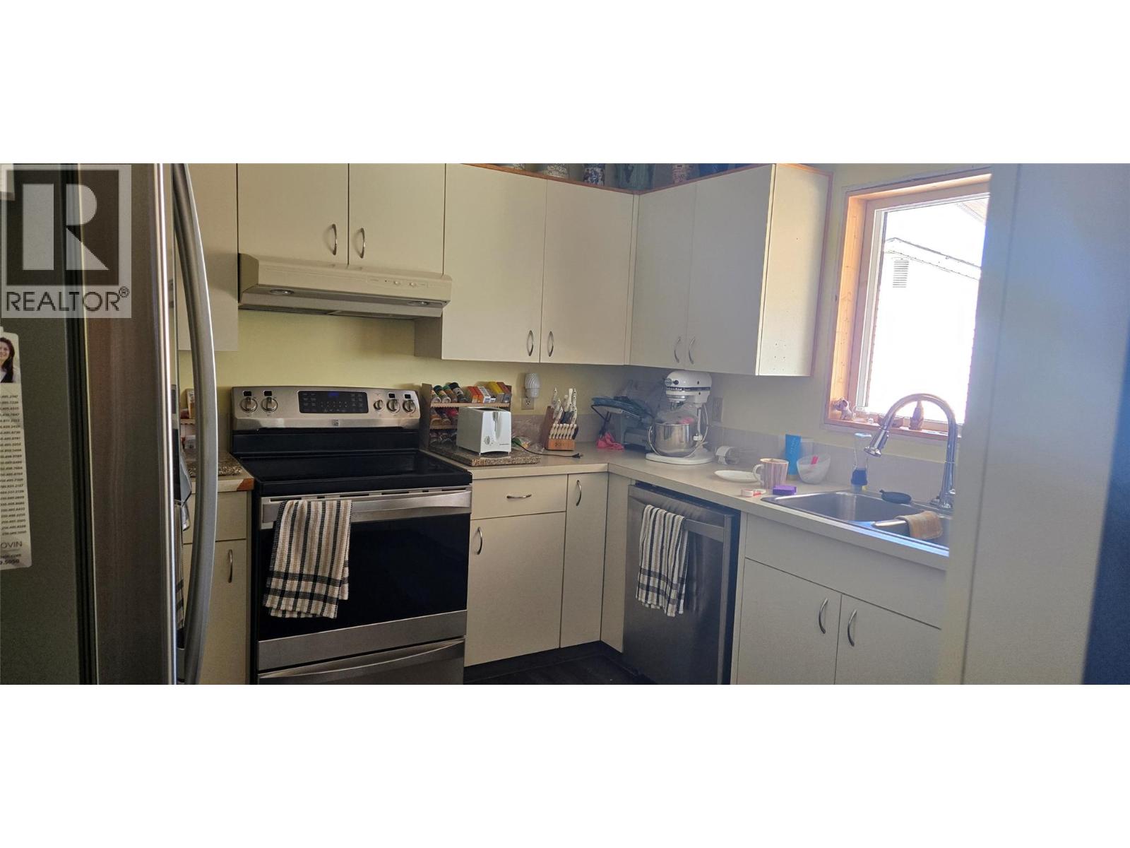 9517 62 Avenue, Osoyoos