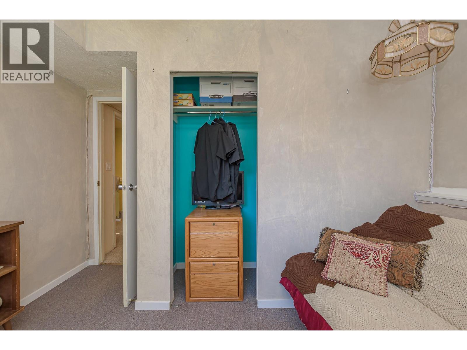 602 Maple Street, Sicamous