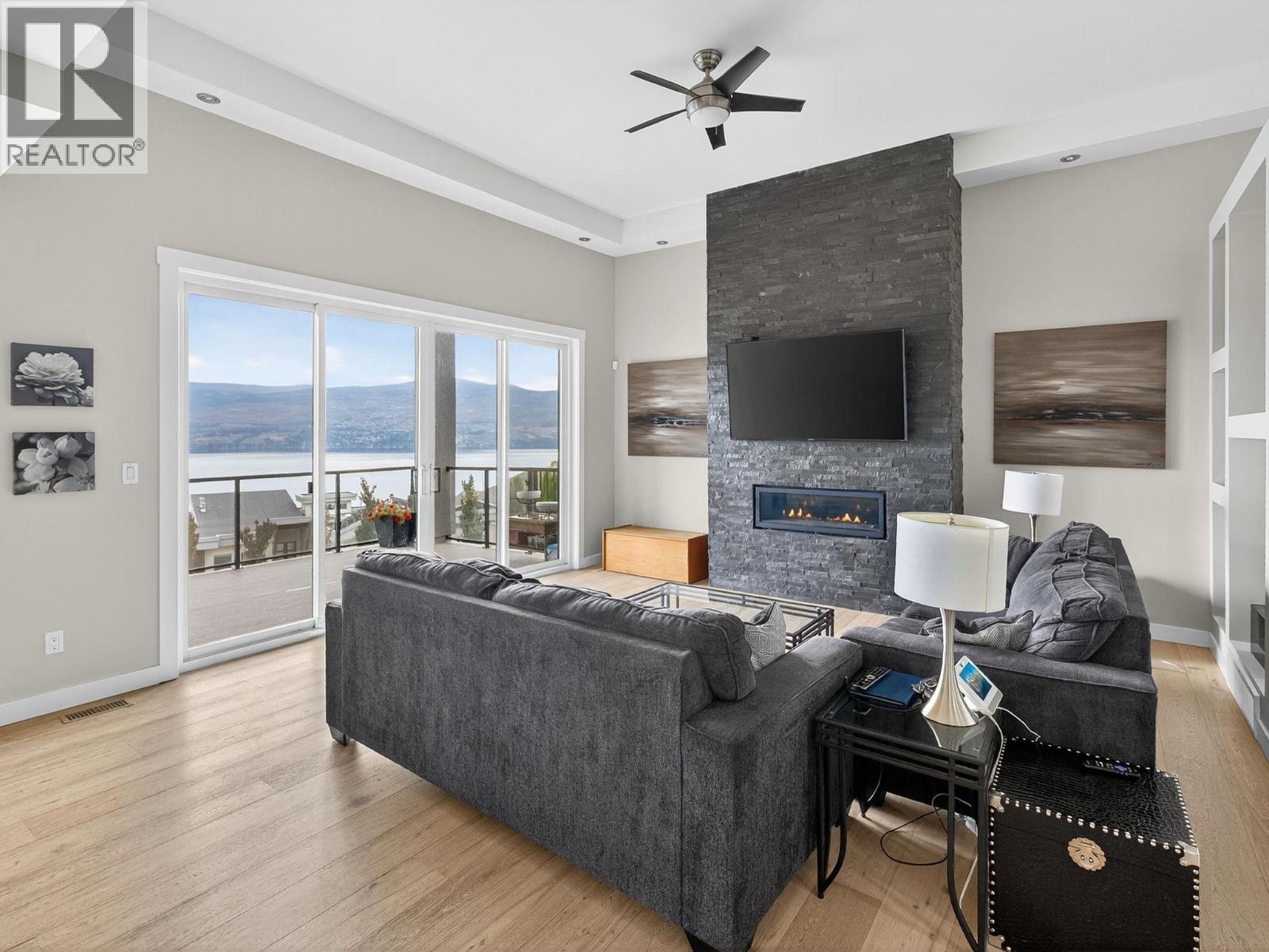  1534 Gregory Road, West Kelowna