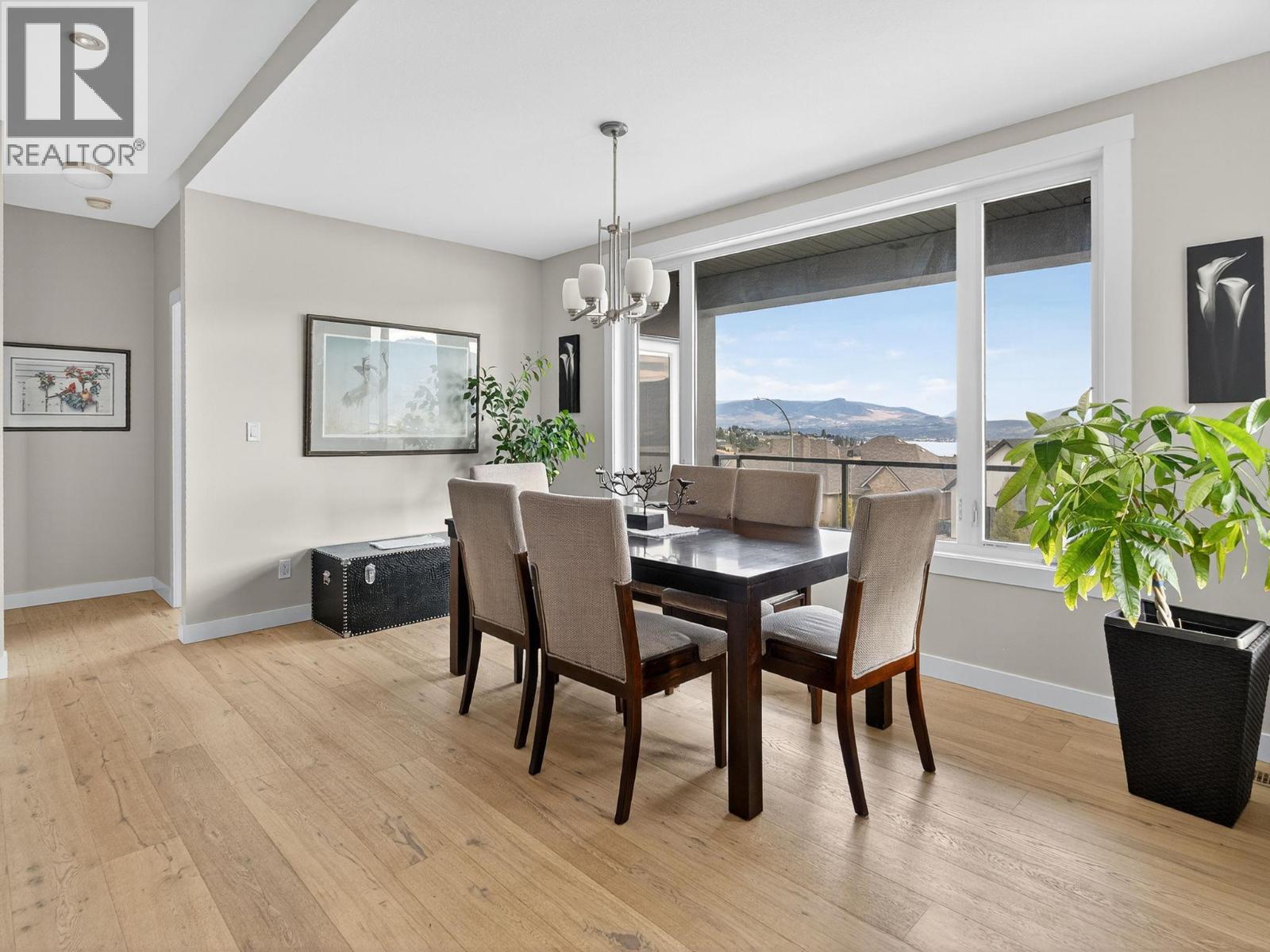  1534 Gregory Road, West Kelowna