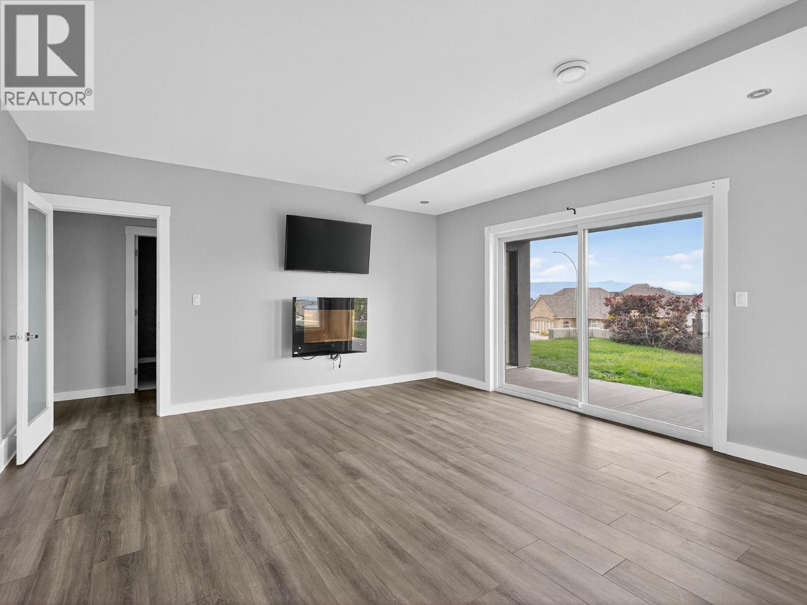  1534 Gregory Road, West Kelowna