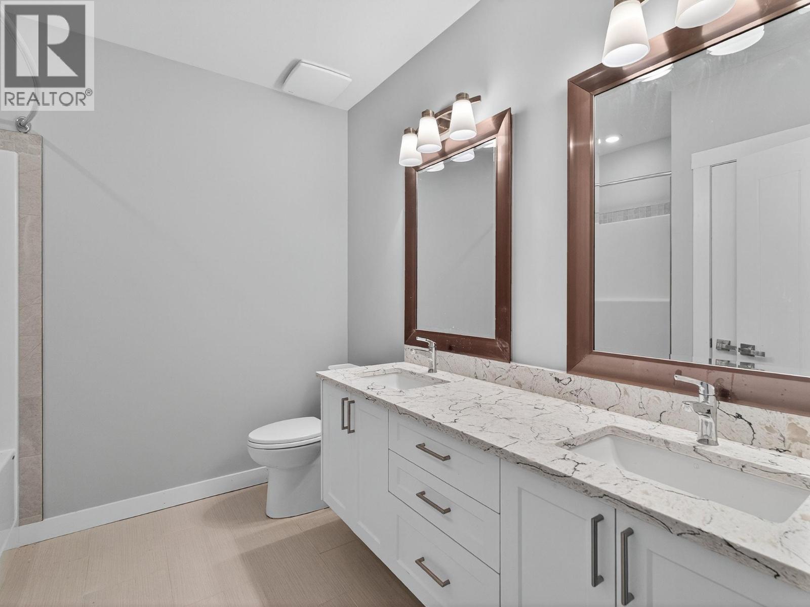  1534 Gregory Road, West Kelowna