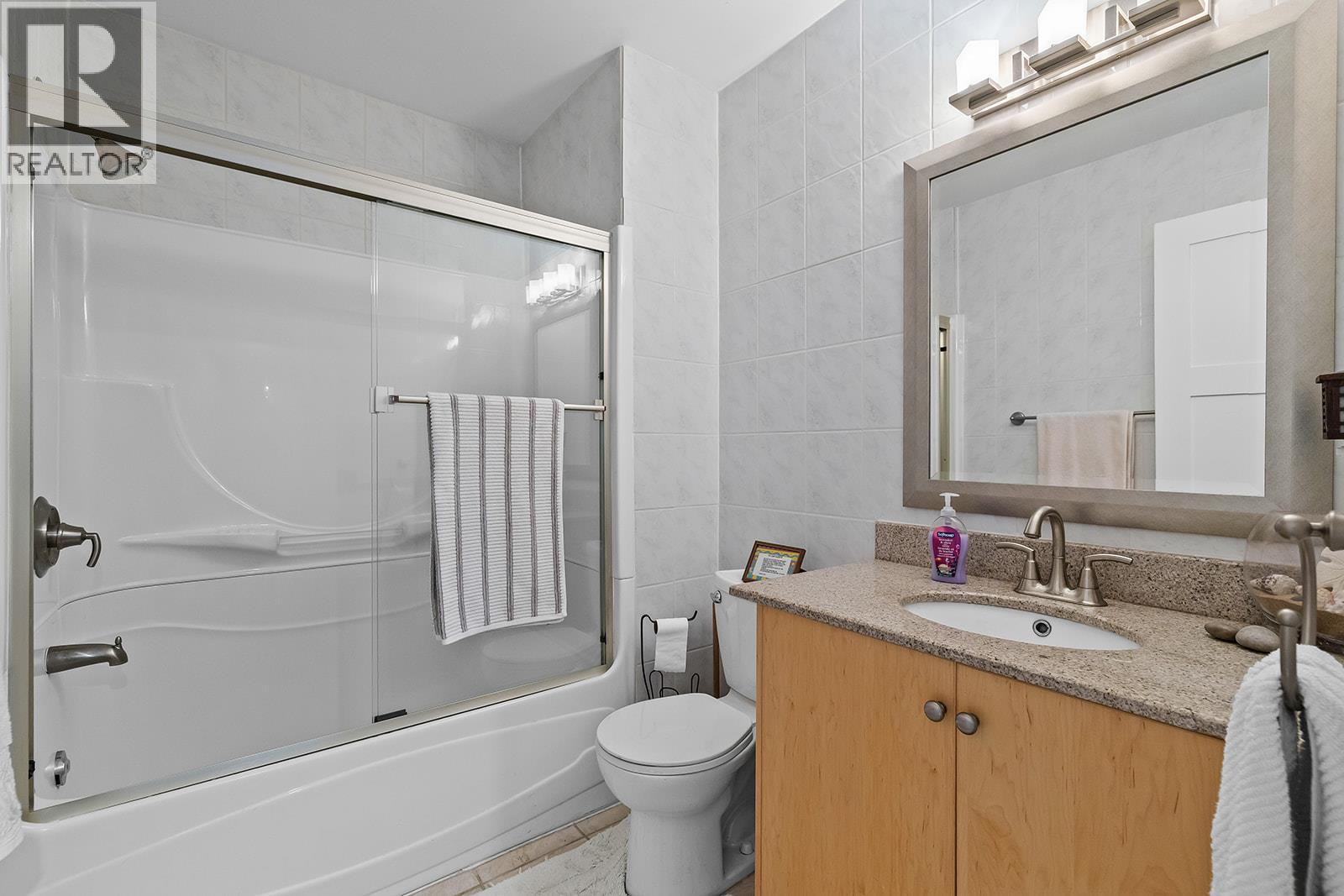 2420 BOUCHERIE ROAD - 23
