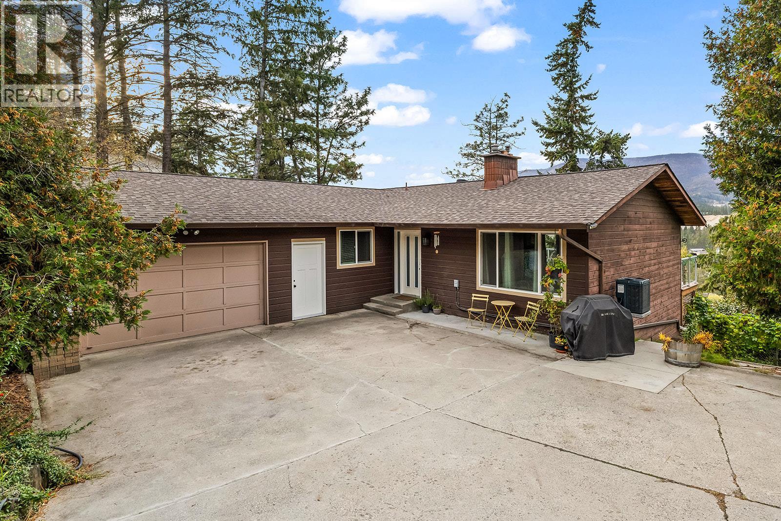 2420 BOUCHERIE ROAD - 51