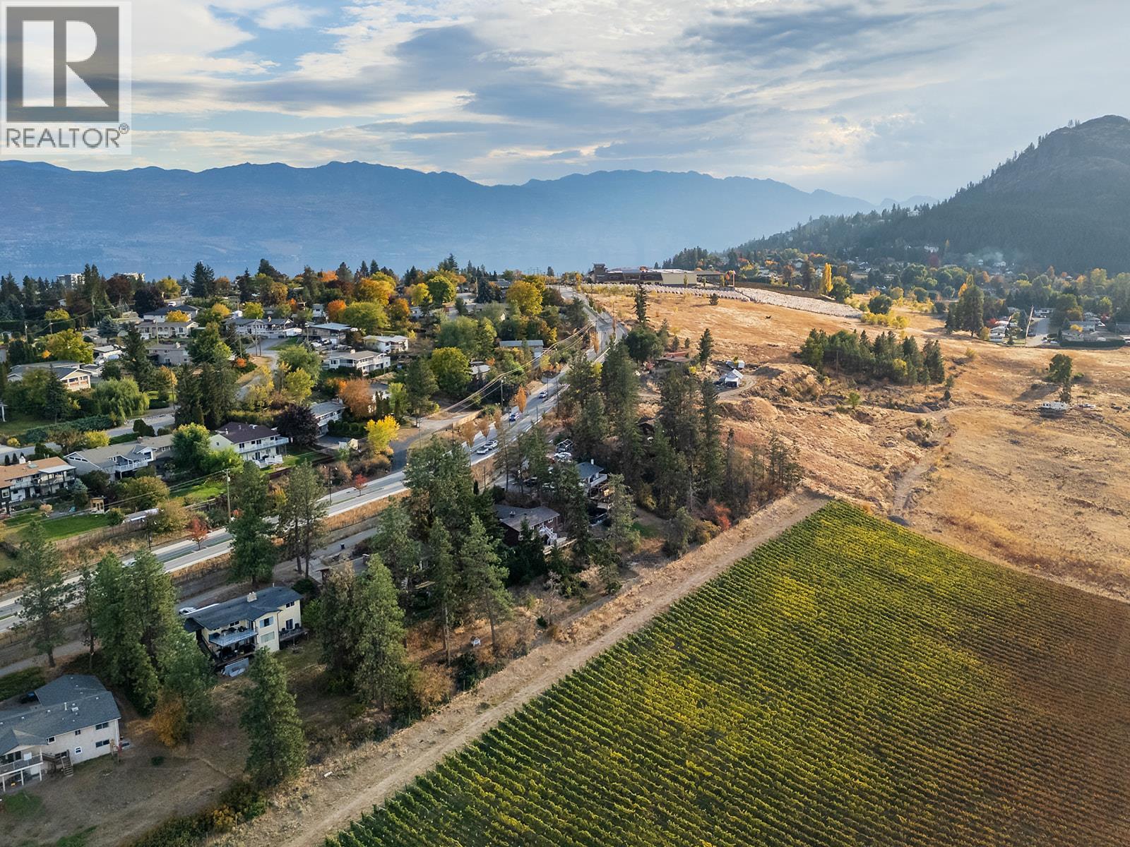 2420 BOUCHERIE ROAD - 62