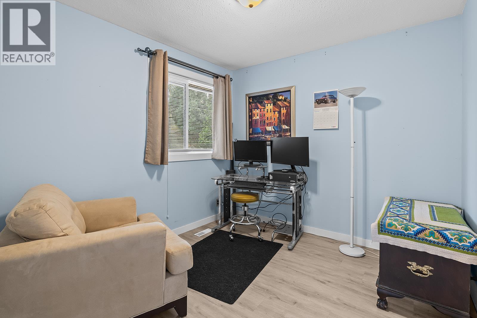 2420 BOUCHERIE ROAD - 24