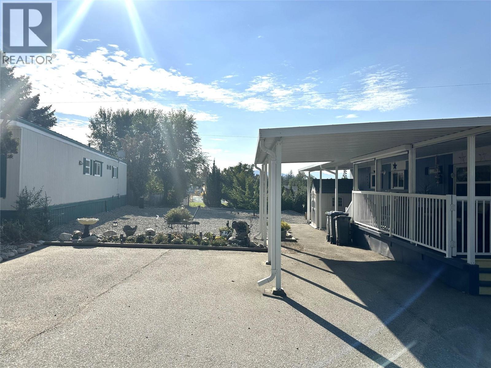 146 WILLOW Court Unit# 6B, Oliver