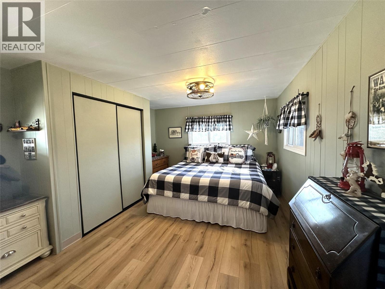 146 WILLOW Court Unit# 6B, Oliver