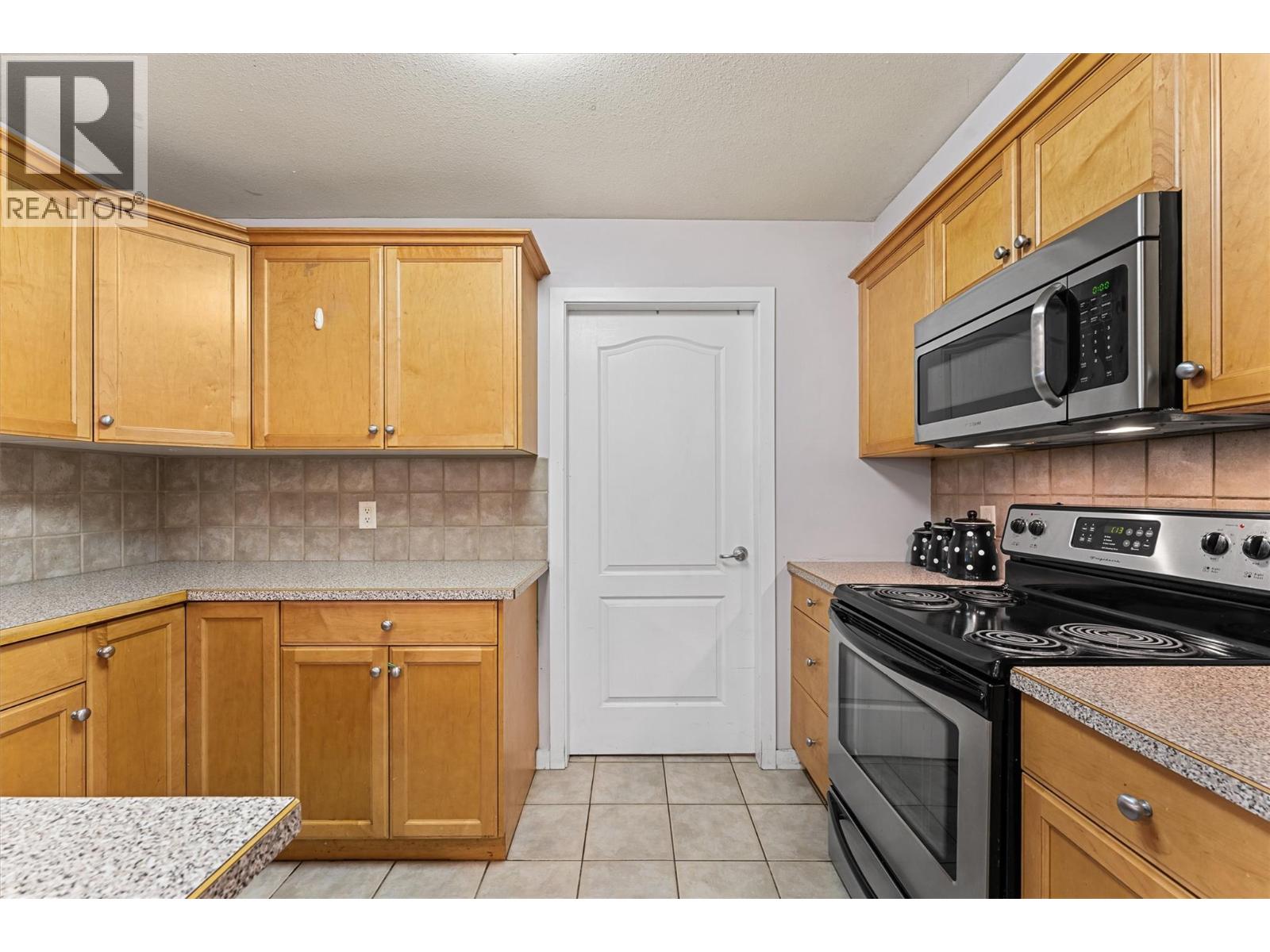 113 260 Franklyn Road, Kelowna