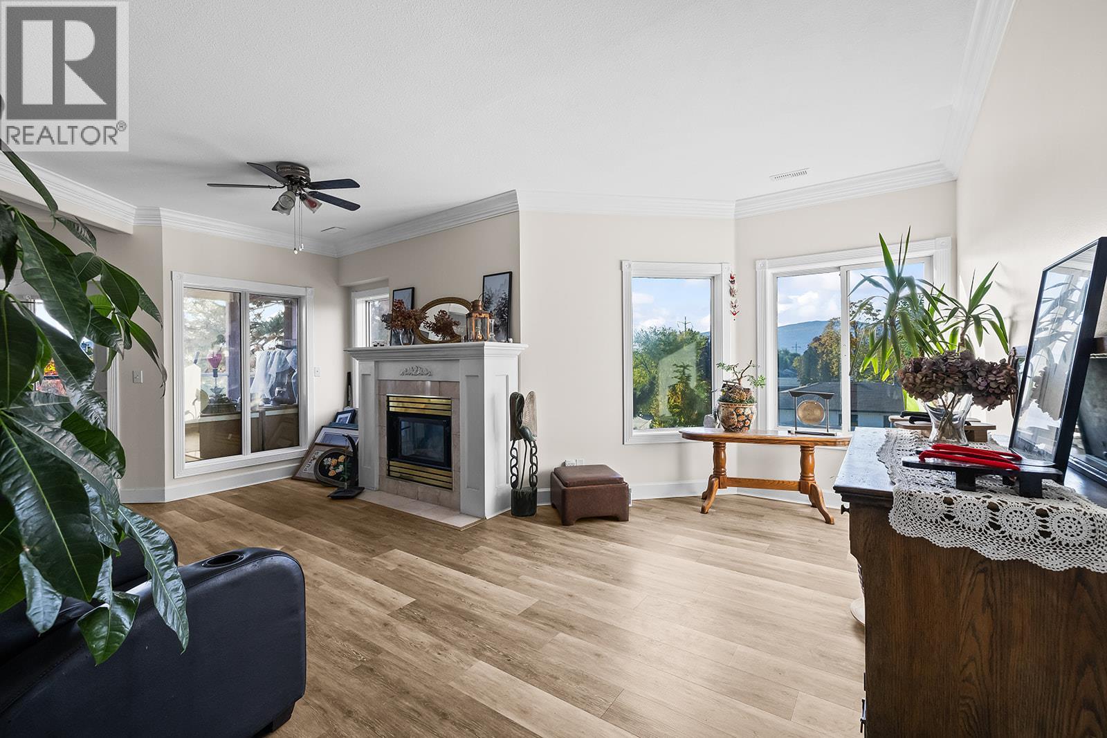 203 1940 Richter Street, Kelowna